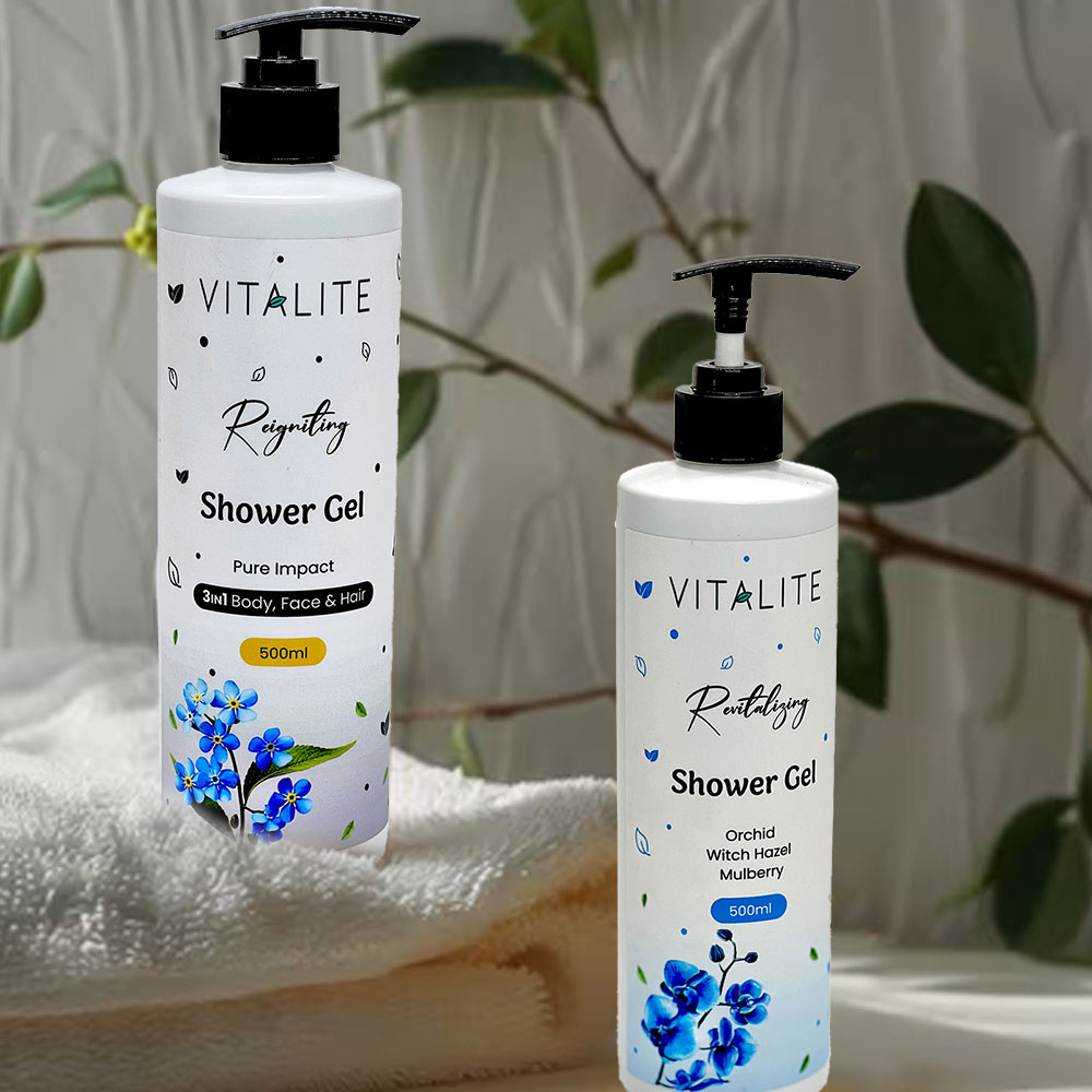 Combo 1 : 1pc 3-in-1 Shower Gel + 1pc Revitalizing Shower Gel